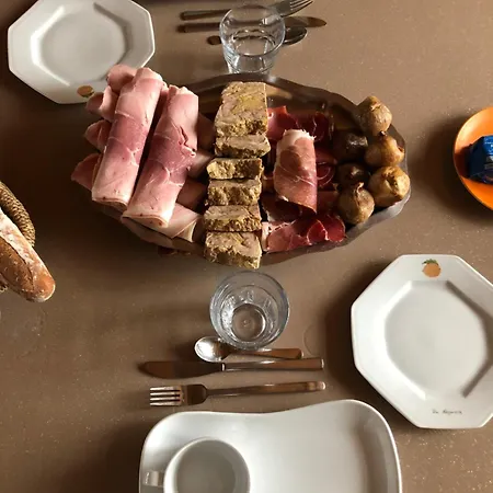 D'hotes De La Noyeraie Bed & Breakfast Paulin